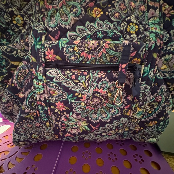 Vera Bradley Patterned shoulder Bag - Picture 9 of 9